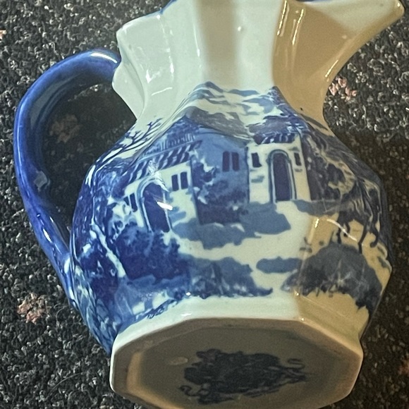 Vintage pitcher - Picture 3 of 5